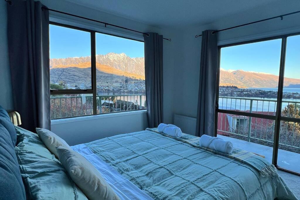 Lakeview Home Retreat At Queenstown Hill Esterno foto